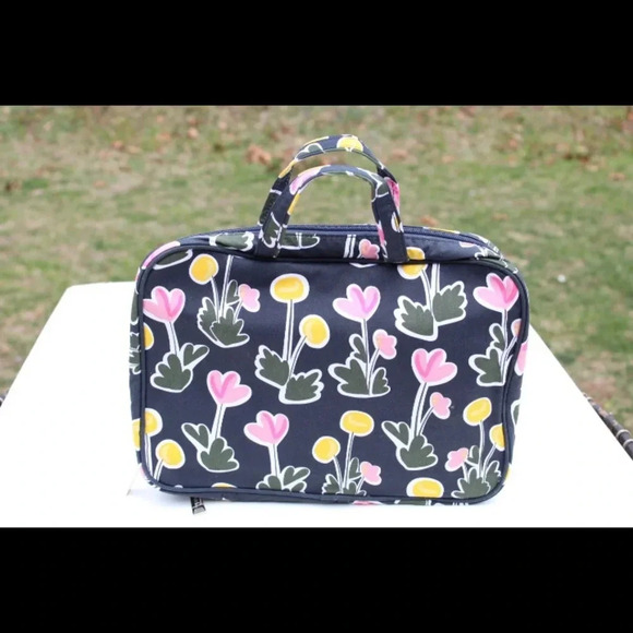 NWOT Modella cosmetic bag - Picture 3 of 8